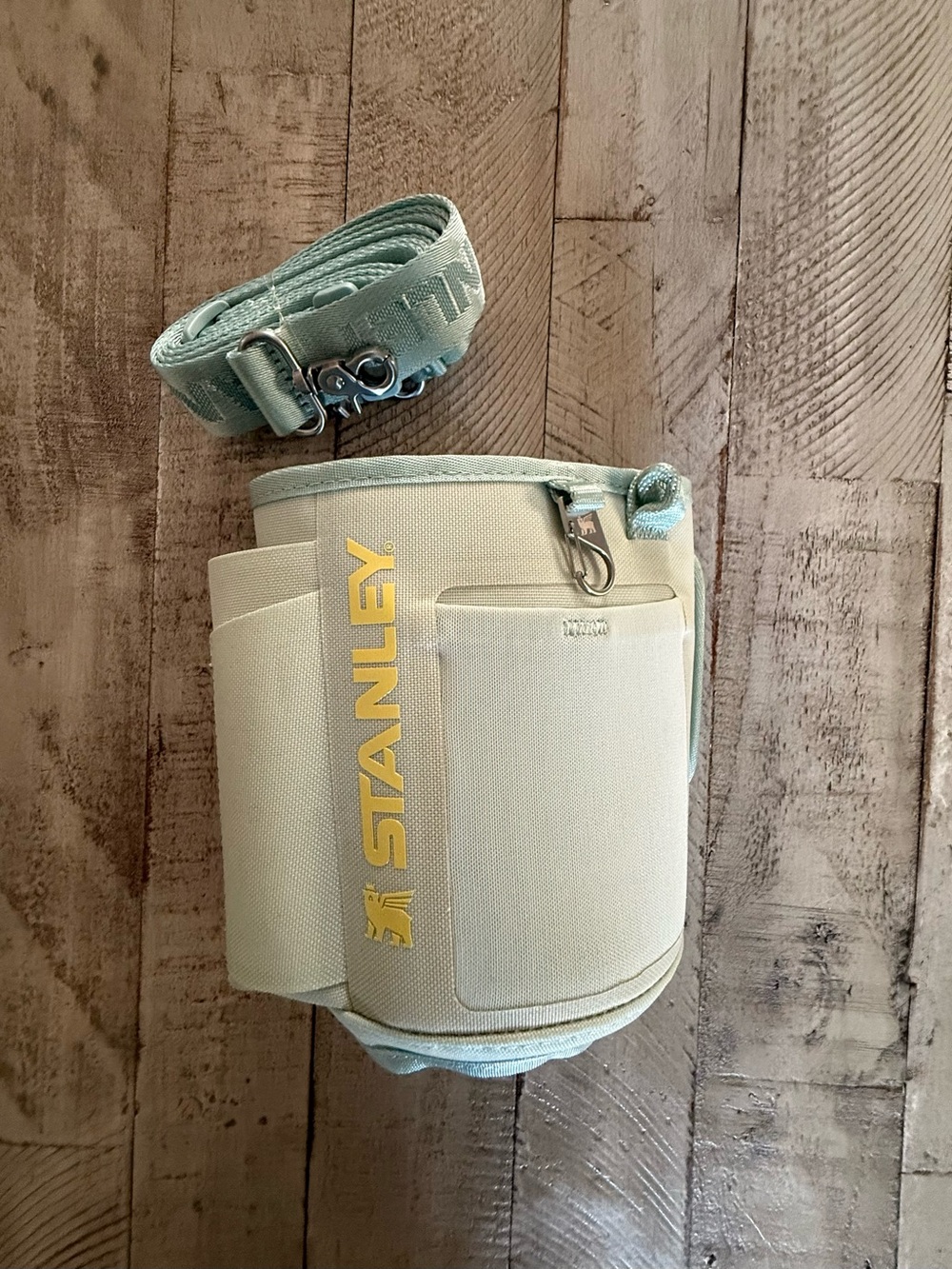 Stanley Mint and Lemon Insulated Cup Sling with Strap NWT - Picture 3 of 4